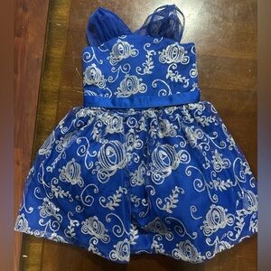 Cinderella girls formal dress. Disney princess collection size 5